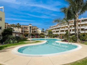 Ático con jacuzzi y vistas al mar, La Cala De Mijas